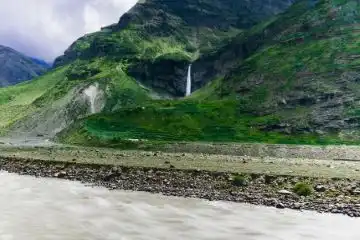 Manali in april